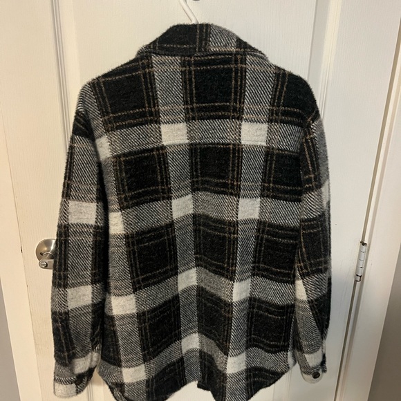 Anthropologie plaid shacket ✨ - Picture 5 of 5